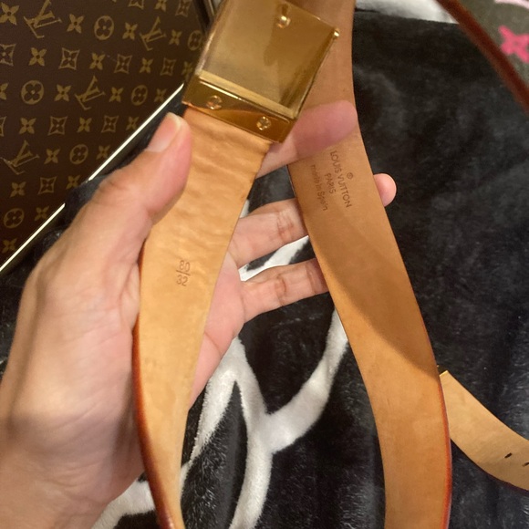 💯% Authentic LOUIS VUITTON murakami multicolor noir belt - Picture 3 of 6